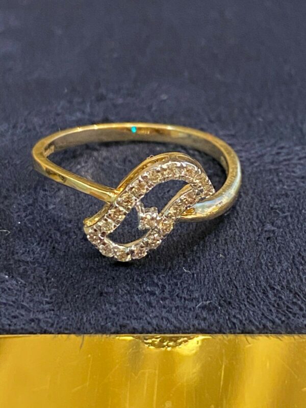 0.20 Cts Round Brilliant Cut Diamonds Anniversary Band Ring In 750 Fine 18K Gold