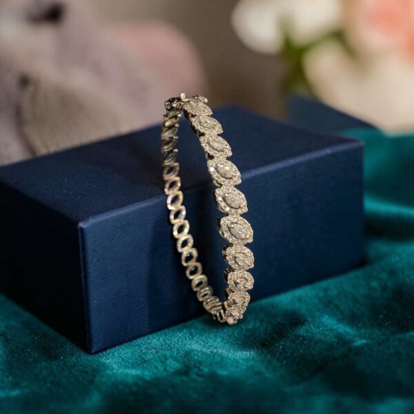 Stunning 2.30 Cts Marquise Round F/VS1 Diamonds Statement Halo Bracelet 14K Gold