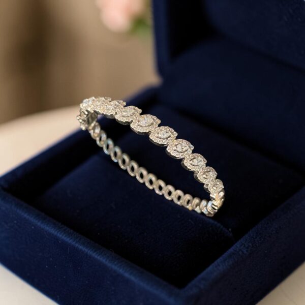 Stunning 2.30 Cts Marquise Round F/VS1 Diamonds Statement Halo Bracelet 14K Gold