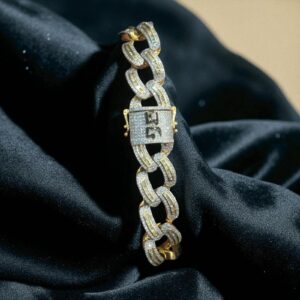 B-082 (23) Pave 8.40 Cts Round Baguette Shape Diamonds Men's Cuban Link Bracelet 14K Gold