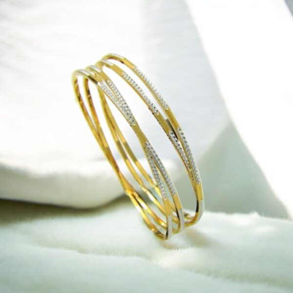 Classy Dubai Handmade Interwined Bangles Set In Hallmark 22K Yellow Gold