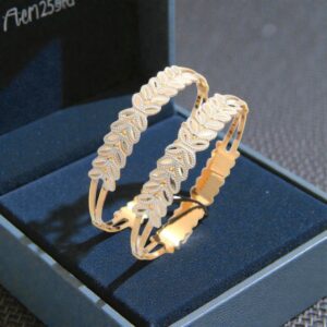 Stylish Dubai Handmade X-Design Bangles Set in Hallmarked 22K Yellow Gold