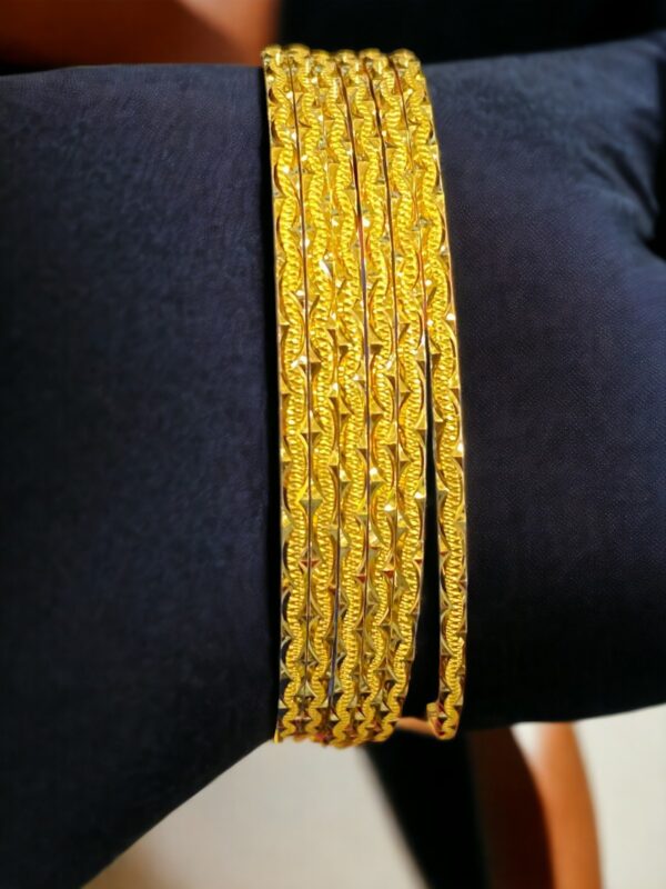 Beautiful Dubai Handmade Six-Bangles Set In Hallmark 22K Yellow Gold