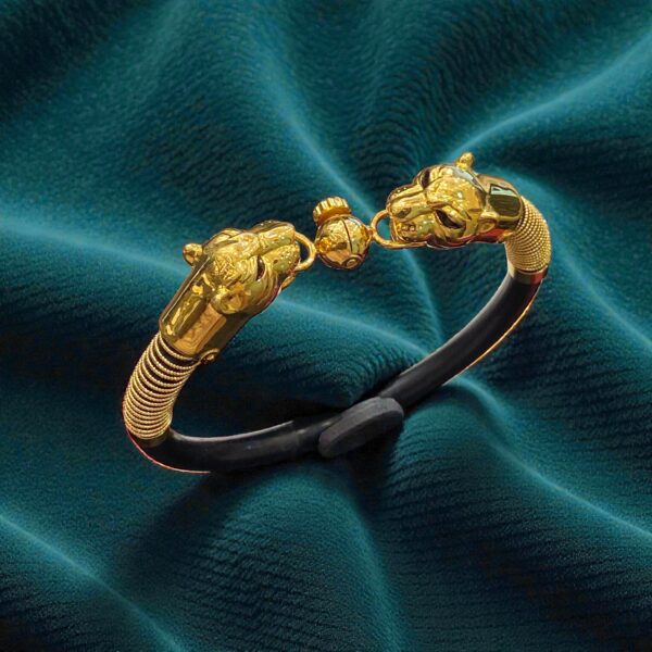 B-109 (22) Stunning Dubai Twin Leopard Unisex Bracelet In 916 Stamped 22K Yellow Gold