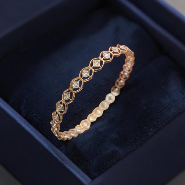 Stunning 0.62 Carats Round Brilliant F/VS1 Diamonds Bangle In Fine 14K Rose Gold