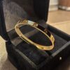 Classy 0.42 Cts Round Brilliant F/VS1 Diamonds Unisex Love Screw Bracelet 14K Yellow Gold