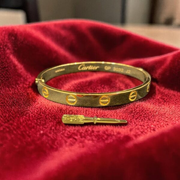 Classy Unisex Love Screw Bangle Bracelet In Fine 18K Yellow Gold