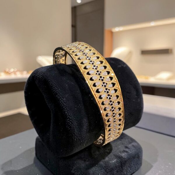 Stunning Dubai Handmade Lattice Statement Bracelet In Fine 22K Yellow Gold