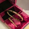 B-136 (31) 1.51 Cts Round Brilliant F/VS1 Diamonds Unisex Love Screw Bracelet in 14K Yellow Gold