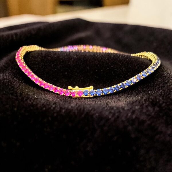 Beautiful 5.90 Cts Natural Sapphires Ruby Unisex Tennis Bracelet 18K Yellow Gold