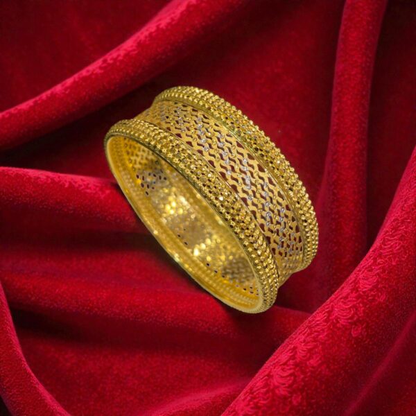 Gorgeous Heavy Handmade Dubai Bangle In 916 Hallmark 22K Yellow Gold