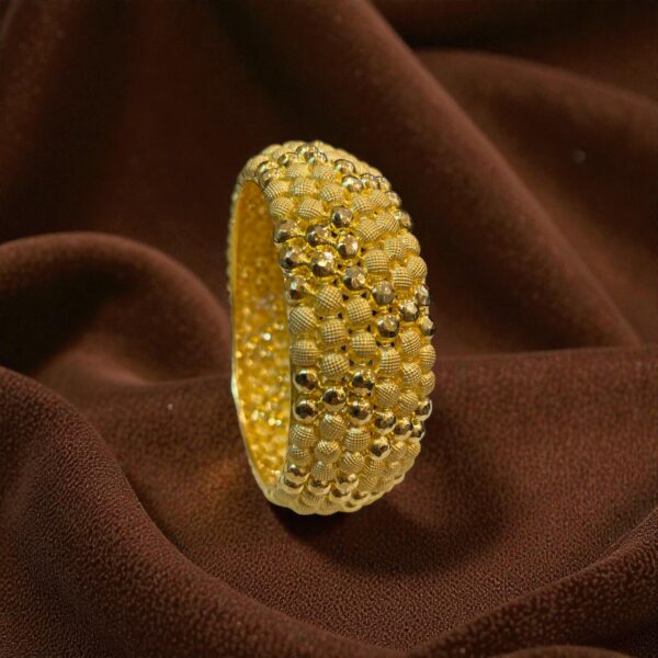 B-554 (22) Classy Dubai Handmade Snowflake Bangle In 916 Stamped 22K Yellow Gold
