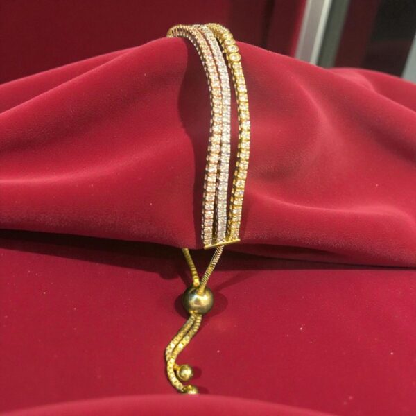 B-622 (25) Stunning 2.60 Cts F/VS1 Round Brilliant Cut Diamonds Three-Row Bracelet 14K Gold