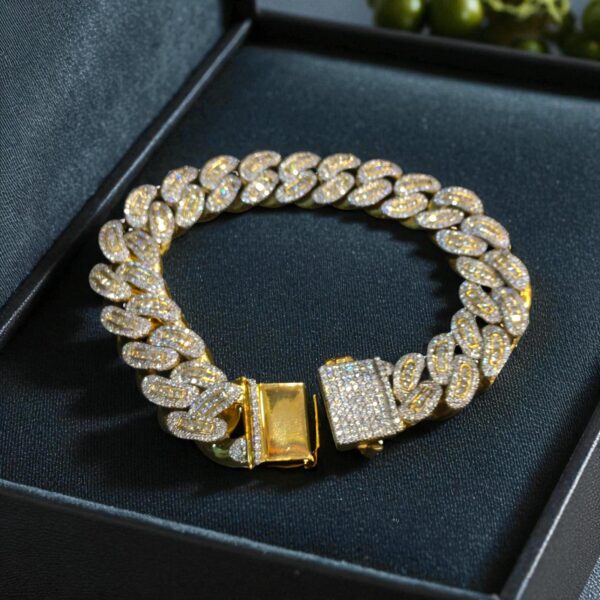 B-626 (25) 11.41 Cts F/VS1 Round Princess Shape Diamonds Men's Cuban Link Bracelet 14K Gold
