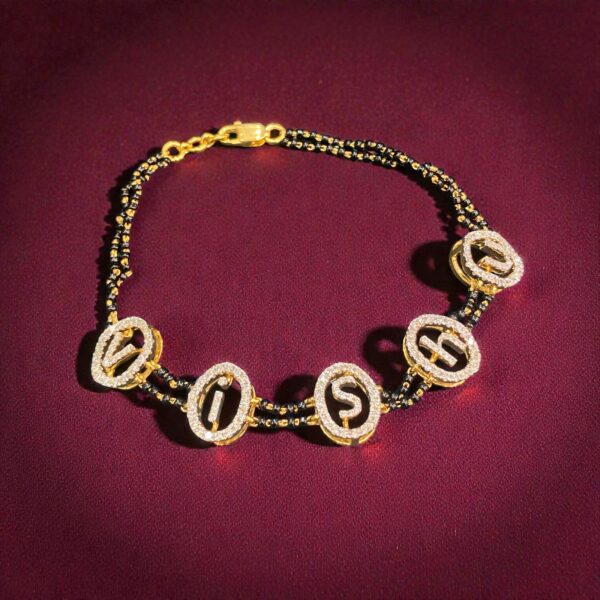 Pave 1.29 Cts Round Brilliant F/VS1 Diamonds Unisex Custom Name Bracelet 18K Gold