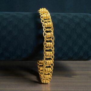 B-990 (18) Stylish Men’s Dubai Cuban Link Bracelet in 916 Hallmark 22Karat Yellow Gold