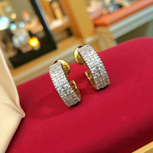Stunning 1.25 Cts F/VS1 Round Brilliant Cut Diamonds Semi Hoop Earrings 18K Gold