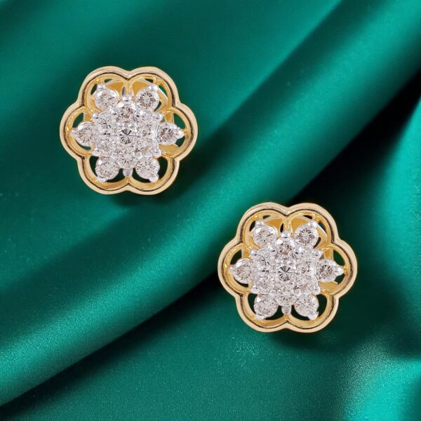 0.70 Cts F/VS1 Round Brilliant Cut Diamonds Floral Stud Earrings 14K Yellow Gold