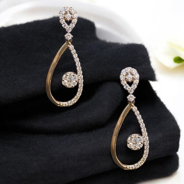 E-095 (22) Pave 1.05 Cts Round Brilliant Cut Natural Diamonds Long Dangle Earrings 14K Gold