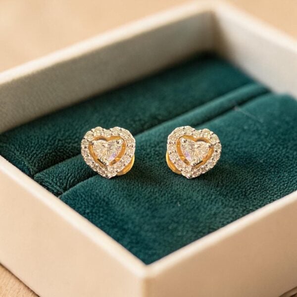 Pave 0.70 Carats Heart Round Shape F/VS1 Diamonds Halo Stud Earrings In 18K Gold