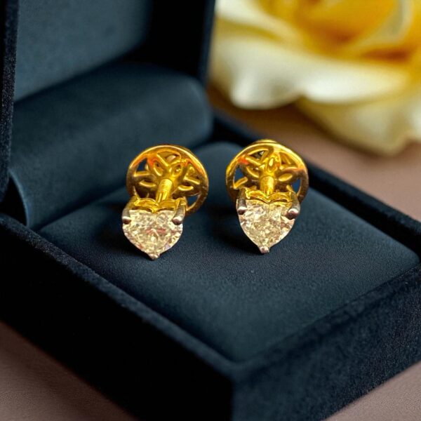 E-113 (17) GIA Certified 0.60 Cts F/VS1 Heart Shape Natural Diamonds Stud Earrings 18K Gold