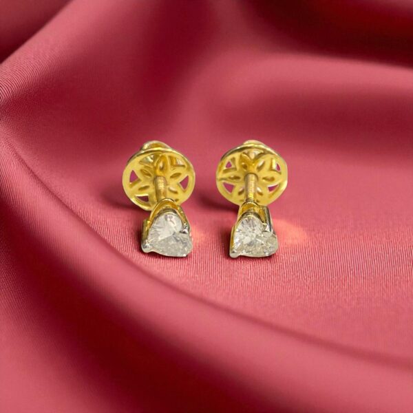 E-115 (15) 0.60 Cts F/VS1 GIA Certified Heart Shape Natural Diamonds Stud Earrings 18K Gold