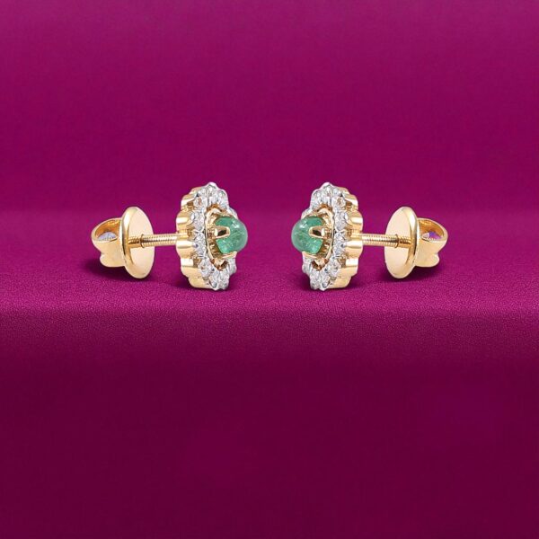 Classy 1.10 Carats Round Brilliant F/VS1 Diamonds Emerald Stud Earrings 14K Gold