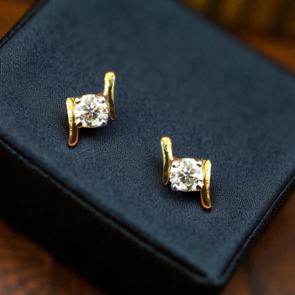 E-122 (10) 0.50 Cts F/VS1 Round Brilliant Cut GIA Certified Diamonds Stud Earrings 18K Gold