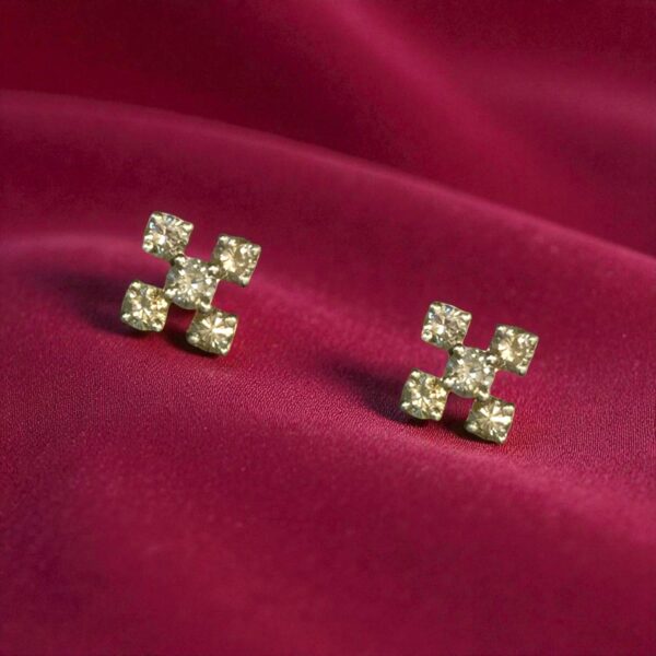 E-126 (21) Elegant 1/2 Cts Round Brilliant Cut F/VS1 Diamonds Stud Earrings 14K Yellow Gold