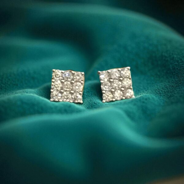 E-127 (12) Pave 0.41 Cts Round Brilliant Cut F/VS1 Diamonds Stud Earrings 18K Yellow Gold