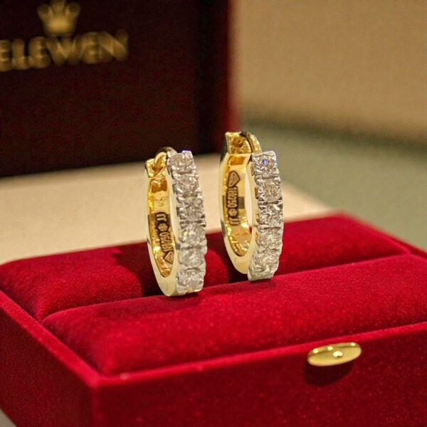 E-135 (21) Classy 0.46 Cts Round Brilliant F/VS1 Diamonds Hoop Earrings 18K Yellow Gold