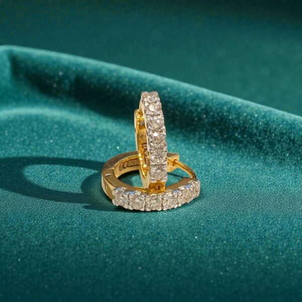 E-135 (23) Classy 0.46 Cts Round Brilliant F/VS1 Diamonds Hoop Earrings 18K Yellow Gold