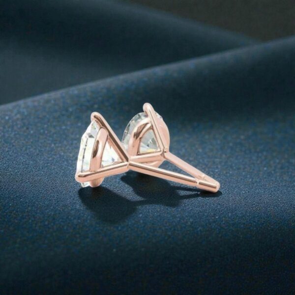 GIA Certified 1 Cts F/VS1 Round Brilliant Diamonds Stud Earrings 14K Rose Gold