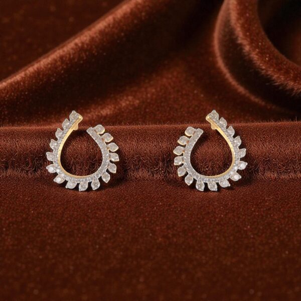 Exquisite 0.80 Cts Round Brilliant F/VS1 Diamonds Stud Earrings 14K Yellow Gold
