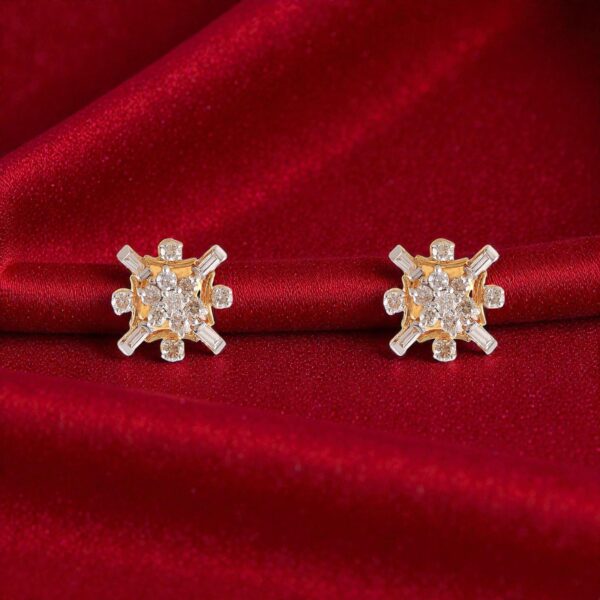 1.15 Cts Round Baguette Shape F/VS1 Diamonds Stud Earrings In 14K Gold