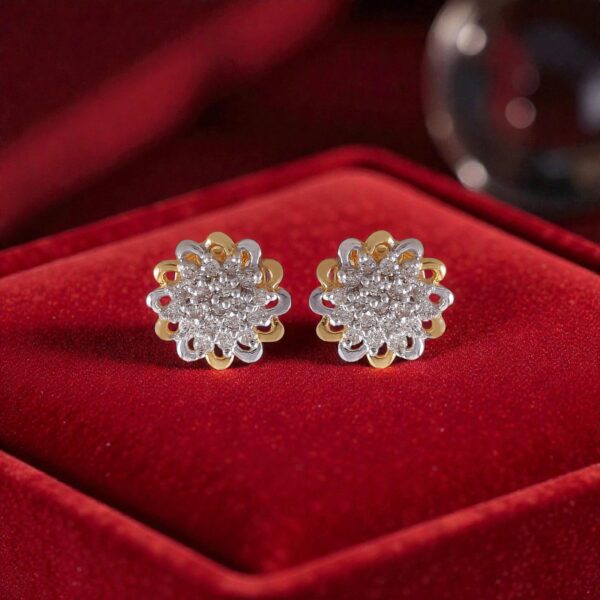 E-178 (5) Pave 0.98 Cts Round Brilliant F/VS1 Diamonds Snowflake Stud Earrings In 14K Gold