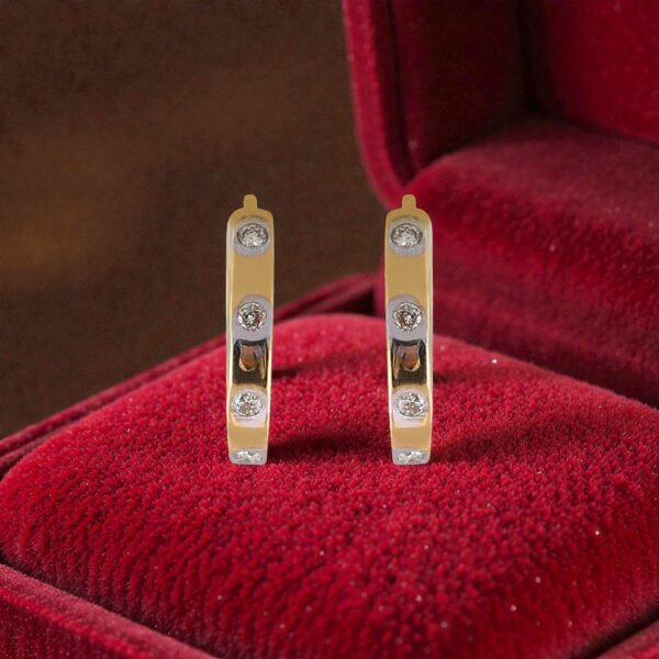 Elegant 0.12 Cts Round Brilliant F/VS1 Diamonds Clip-On Hoop Earrings 14K Gold