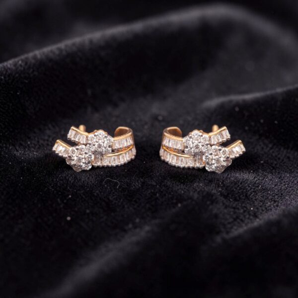 1.77 Cts F/VS1 Round Baguette Cut Natural Diamonds Stud Earrings 14K Yellow Gold