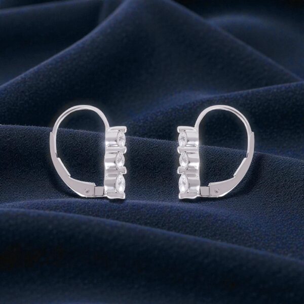 E-195 (6) 0.42 Carats Round Brilliant F/VS1 Diamonds Three-Stone Huggie Earrings 14K Gold