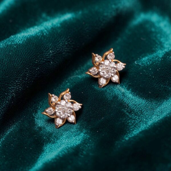 Pave 1.12 Ct Round Brilliant F/VS1 Diamonds Floral Stud Earrings 14K Yellow Gold