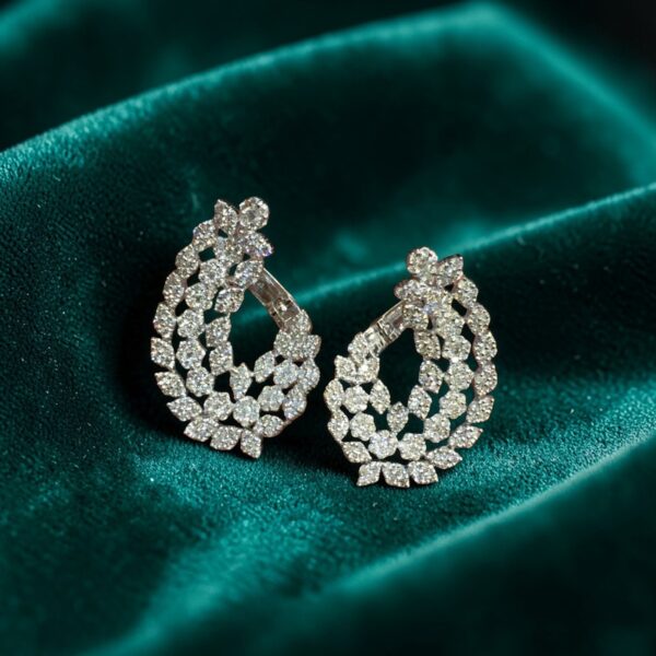 E-208 (13) Stunning 3.82 Cts Round Brilliant F/VS1 Diamonds Clip-On Hoop Earrings 14K Gold