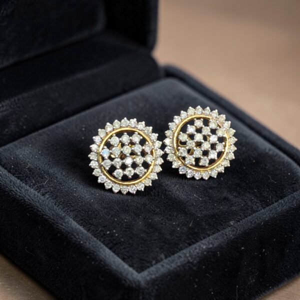 Exquisite 2.40 Cts Round Brilliant F/VS1 Natural Diamonds Stud Earrings 14K Gold