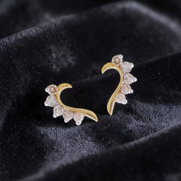 Elegant 0.70 Cts Round Brilliant F/VS1 Diamonds Curve Stud Earrings In 14K Gold