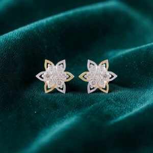 Stunning 0.70 Cts Round Brilliant F/VS1 Diamonds Floral Stud Earrings 14K Gold