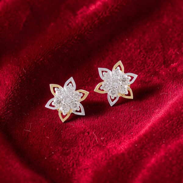 E-216 (6) Stunning 0.70 Cts Round Brilliant F/VS1 Diamonds Floral Stud Earrings 14K Gold