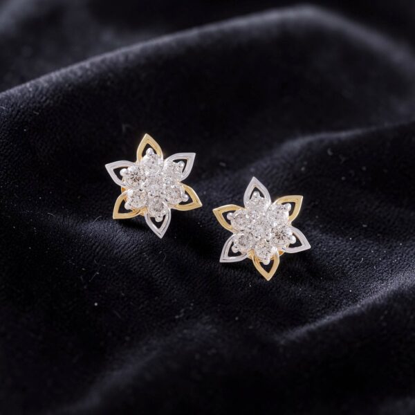 E-216 (7) Stunning 0.70 Cts Round Brilliant F/VS1 Diamonds Floral Stud Earrings 14K Gold