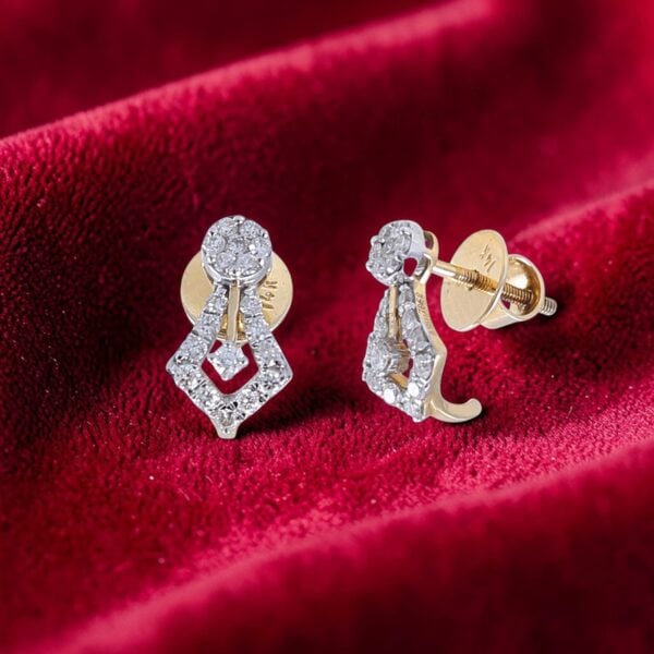 Gorgeous 0.88 Cts Round Brilliant F/VS1 Diamonds Stud Earrings 14K Yellow Gold