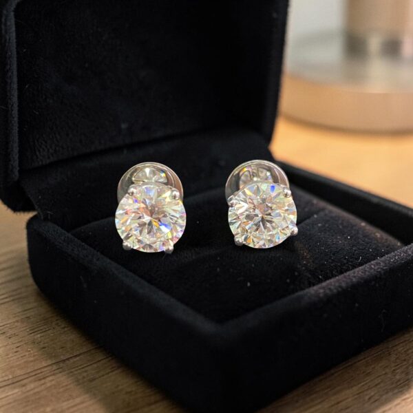 E-253 (21) GIA Certified 4 Cts Round Brilliant D/VS1 Diamonds Stud Earrings 18K White Gold