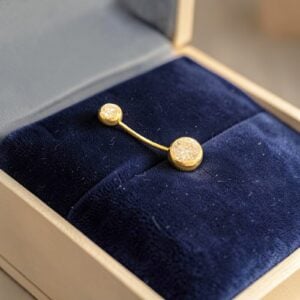 Home 11 GIA Certified 1.25 Cts Round Brilliant F/VS1 Diamonds Belly Button In 18K Gold