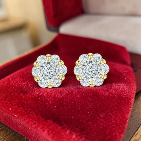 E-265 (7) Pave 0.88 Carats Round Brilliant F/VS1 Diamonds Stud Earrings In 14K Yellow Gold